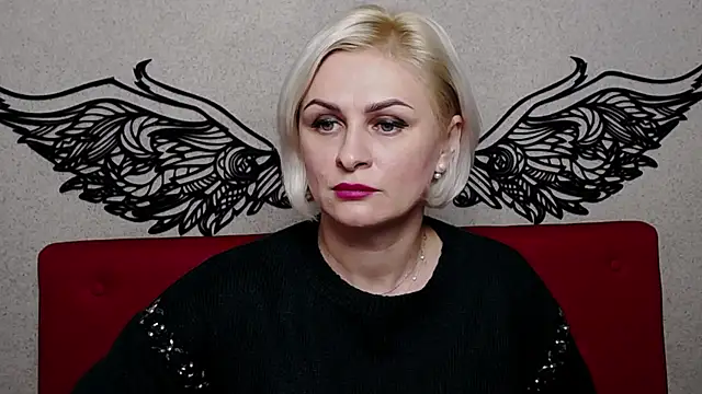 OliviaHorst online show from December 4, 12:36 pm