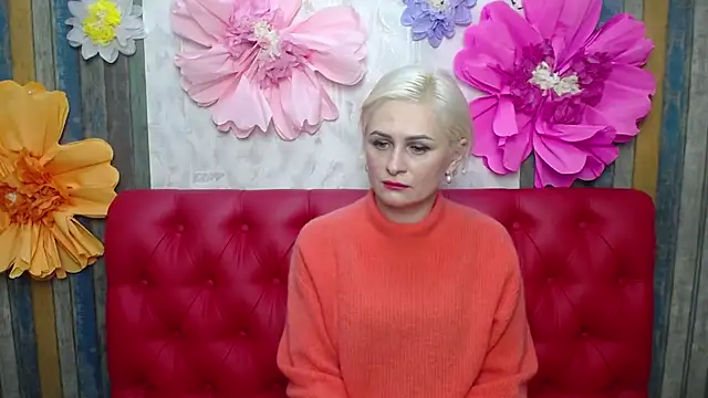 OliviaHorst online show from November 16, 6:13 pm