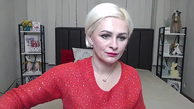 OliviaHorst online show from December 4, 6:23 am