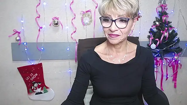EllaBonito online show from December 19, 6:23 am