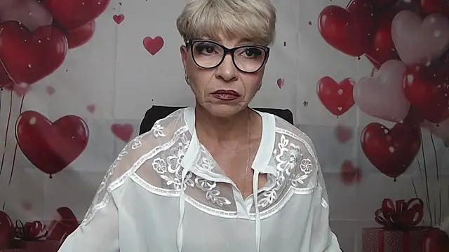 EllaBonito online show from May 12, 5:59 am