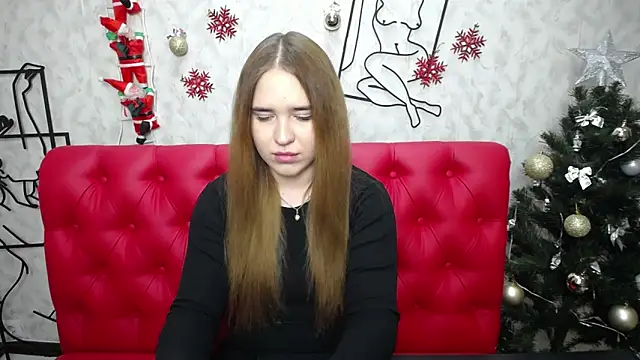 LauraHlot online show from January 11, 7:05 pm