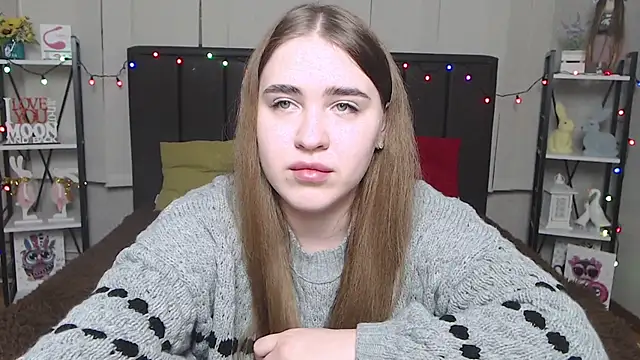 LauraHlot online show from January 18, 9:55 pm