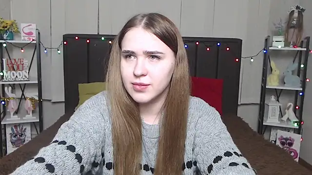 LauraHlot online show from January 19, 4:01 am