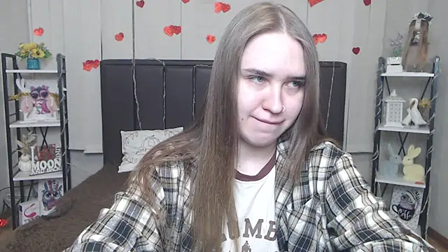 LauraHlot online show from May 2, 6:13 pm