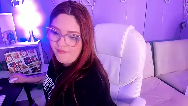 Camiila Osorio online show from January 5, 7:28 pm