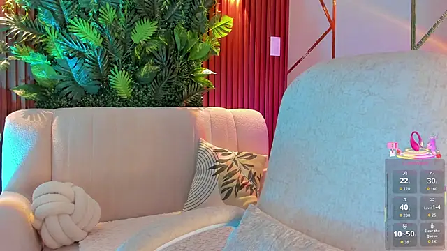 foxxxmegan online show from October 11, 5:00 pm