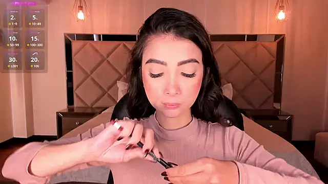 Snapshot of ValeriaVelvet chatting on November 1, 12:18 pm ValeriaVelvet online show from November 1, 12:18 pm