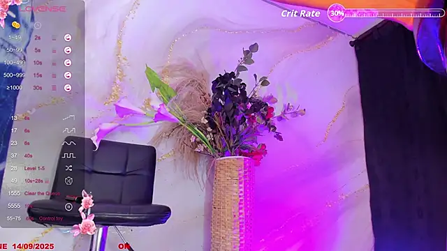 Karla-Ebony online show from September 14, 1:43 pm