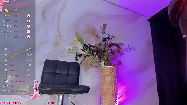 Karla-Ebony online show from October 15, 1:55 pm