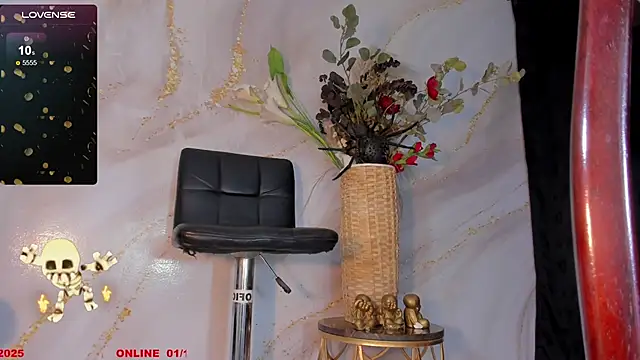 Karla-Ebony online show from November 1, 9:17 pm