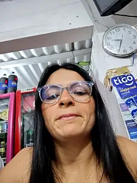Linda Lars online show from May 9, 2:39 am