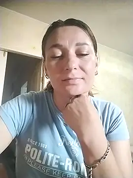 KellyBrante online show from September 19, 6:37 am