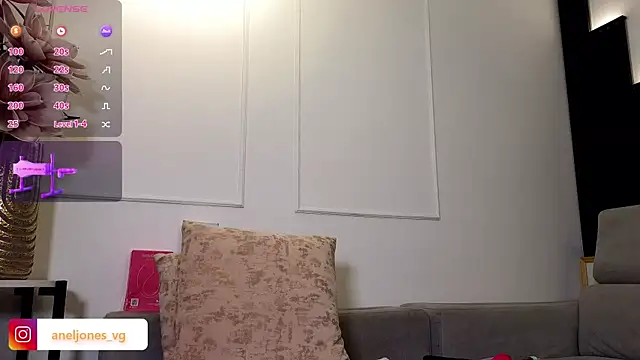 anellejones online show from March 21, 8:56 pm