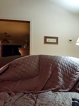 Snapshot of coolbrease10 chatting on October 1, 5:35 am coolbrease10 online show from October 1, 5:35 am