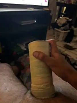 Snapshot of CrazyApachw chatting on March 6, 12:40 am CrazyApachw online show from March 6, 12:40 am