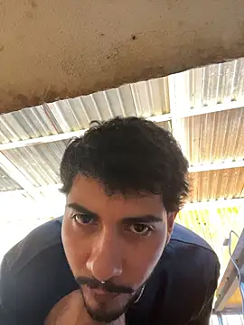 Snapshot of CrazyApachw chatting on March 14, 11:21 pm CrazyApachw online show from March 14, 11:21 pm