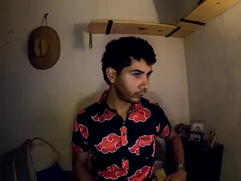 Snapshot of CrazyApachw chatting on March 21, 7:57 am CrazyApachw online show from March 21, 7:57 am