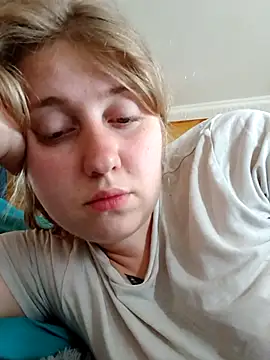 AnastasiaSky19 online show from May 8, 7:25 am