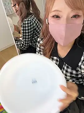 alice  1111 online show from October 26, 11:49 am