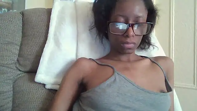 weeklyrush28 online show from April 12, 8:36 pm