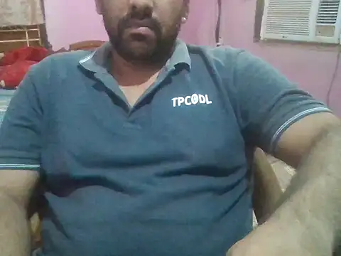 boyplay1000 online show from November 6, 6:58 am