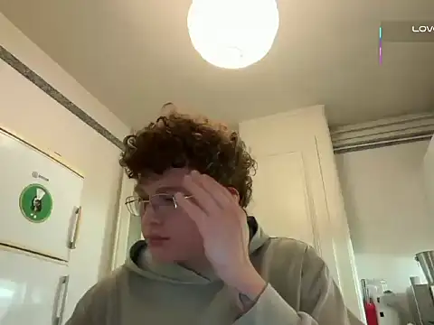 Snapshot of ccamilo-andress chatting on February 11, 12:48 am ccamilo-andress online show from February 11, 12:48 am