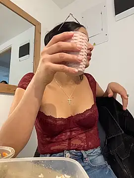 ariel jonees online show from February 10, 4:00 pm