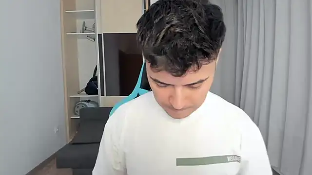 MatMalonne online show from November 20, 1:44 pm