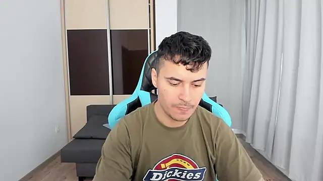 MatMalonne online show from December 16, 6:51 am