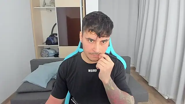 MatMalonne online show from December 22, 2:25 pm