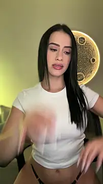 Snapshot of SarahhSmitth1 chatting on March 9, 9:30 pm SarahhSmitth1 online show from March 9, 9:30 pm