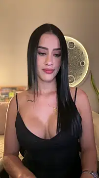 SarahhSmitth1 online show from May 1, 1:32 am