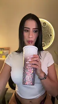 SarahhSmitth1 online show from May 5, 11:35 pm