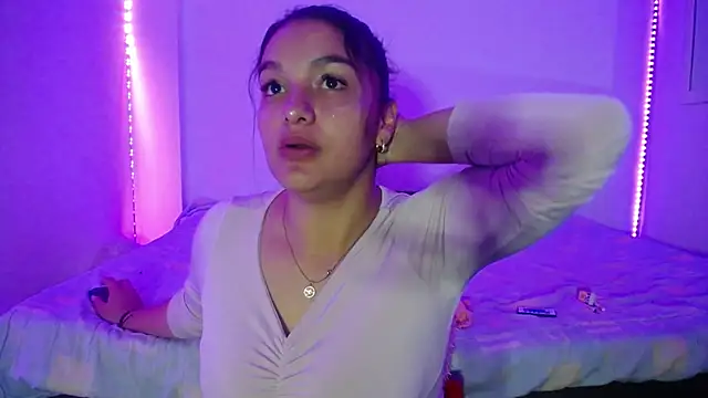 Laurenkenner  online show from March 20, 3:14 pm