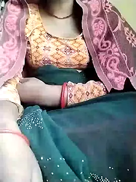 Snapshot of Cutkajal chatting on December 22, 8:16 am Cutkajal online show from December 22, 8:16 am
