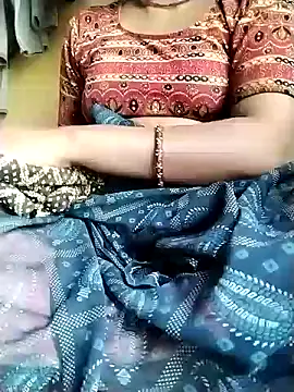 Snapshot of Cutkajal chatting on February 3, 7:18 am Cutkajal online show from February 3, 7:18 am