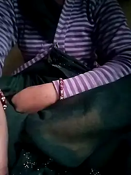 Snapshot of Cutkajal chatting on February 4, 1:34 am Cutkajal online show from February 4, 1:34 am