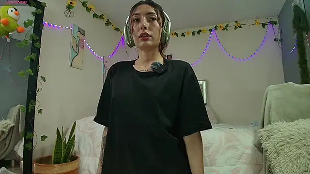 Tomoe b online show from January 7, 3:42 am