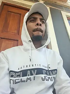 Snapshot of 29YOURZ_28_ chatting on October 15, 10:37 am 29YOURZ 28 online show from October 15, 10:37 am