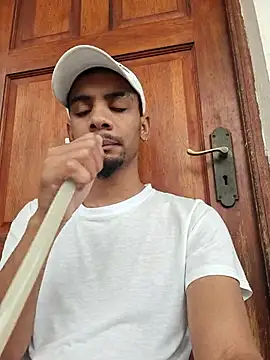 Snapshot of 29YOURZ_28_ chatting on November 14, 11:20 am 29YOURZ 28 online show from November 14, 11:20 am