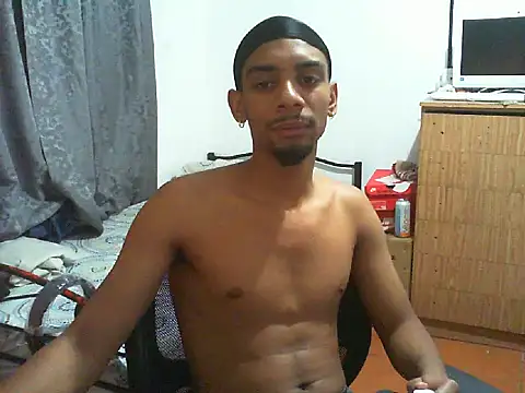 Snapshot of 29YOURZ_28_ chatting on February 19, 8:27 pm 29YOURZ 28 online show from February 19, 8:27 pm