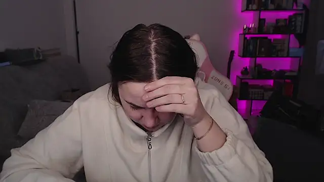 SexyWitch 666 online show from February 19, 6:31 am