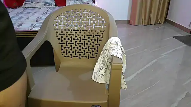 Snapshot of N-Natasha chatting on April 11, 4:00 pm N-Natasha online show from April 11, 4:00 pm