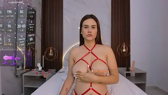 miamiller69 online show from December 16, 12:38 pm