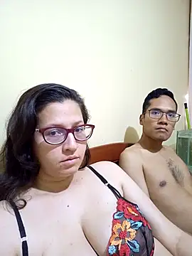couple orgasm online show from March 20, 9:35 pm