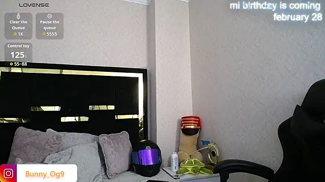 Bunny O online show from February 24, 1:03 am