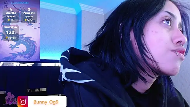 Bunny O online show from May 17, 1:36 am