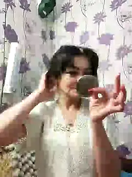 SweetLeila40 online show from February 25, 2:58 am