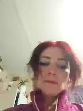 SweetLeila40 online show from May 15, 7:43 pm